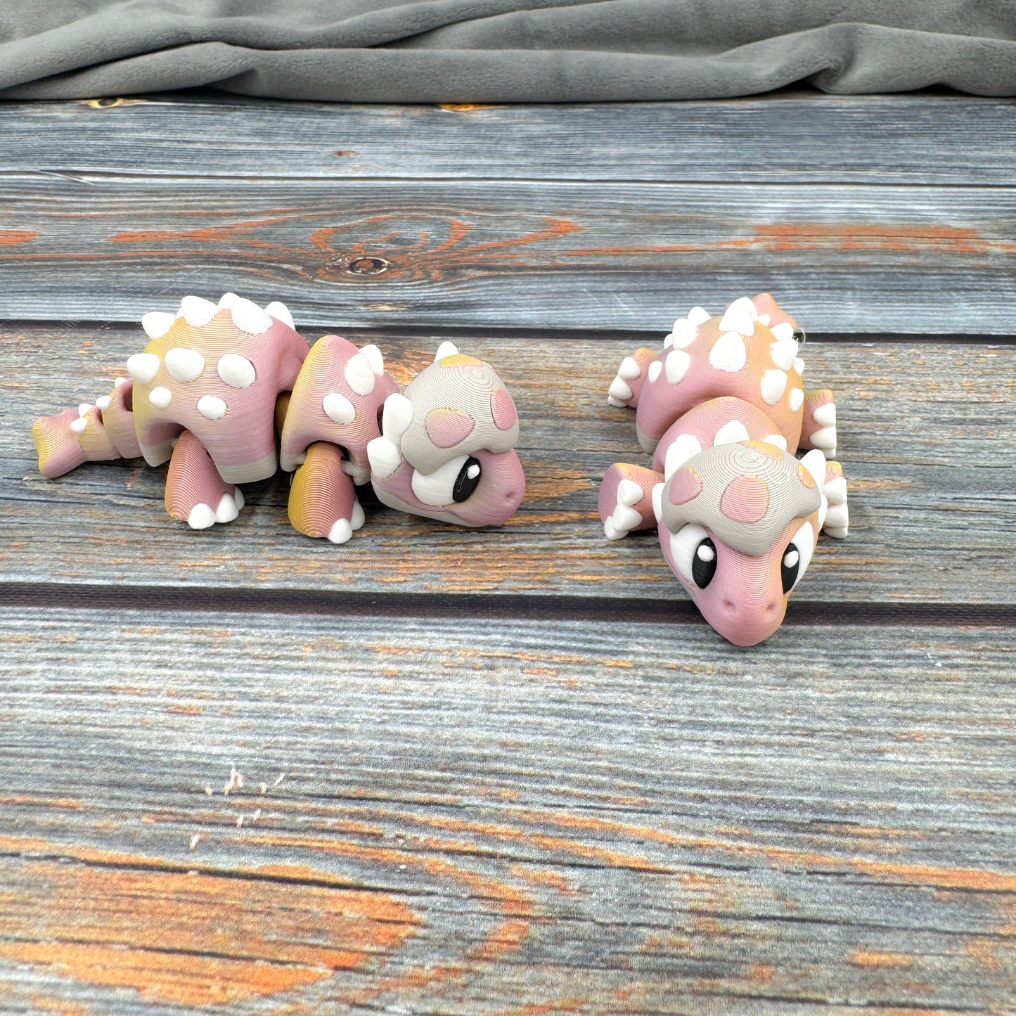 Ankylosaurus in Eggshell Articulated 3D Printed Fidget Figure