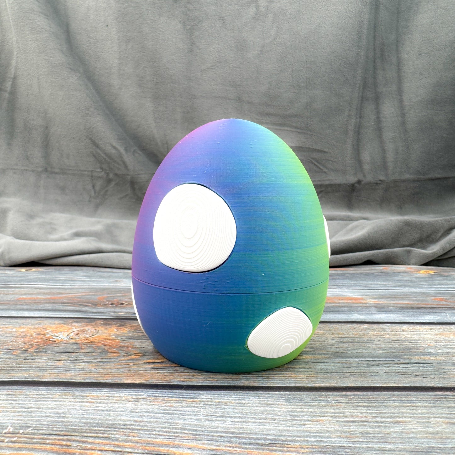 Dinosaur Egg Twist Lock 3D Printed Storage Egg