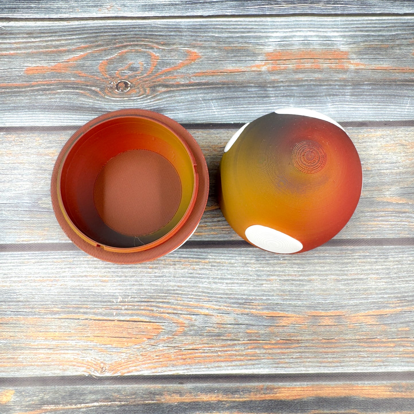 Dinosaur Egg Twist Lock 3D Printed Storage Egg