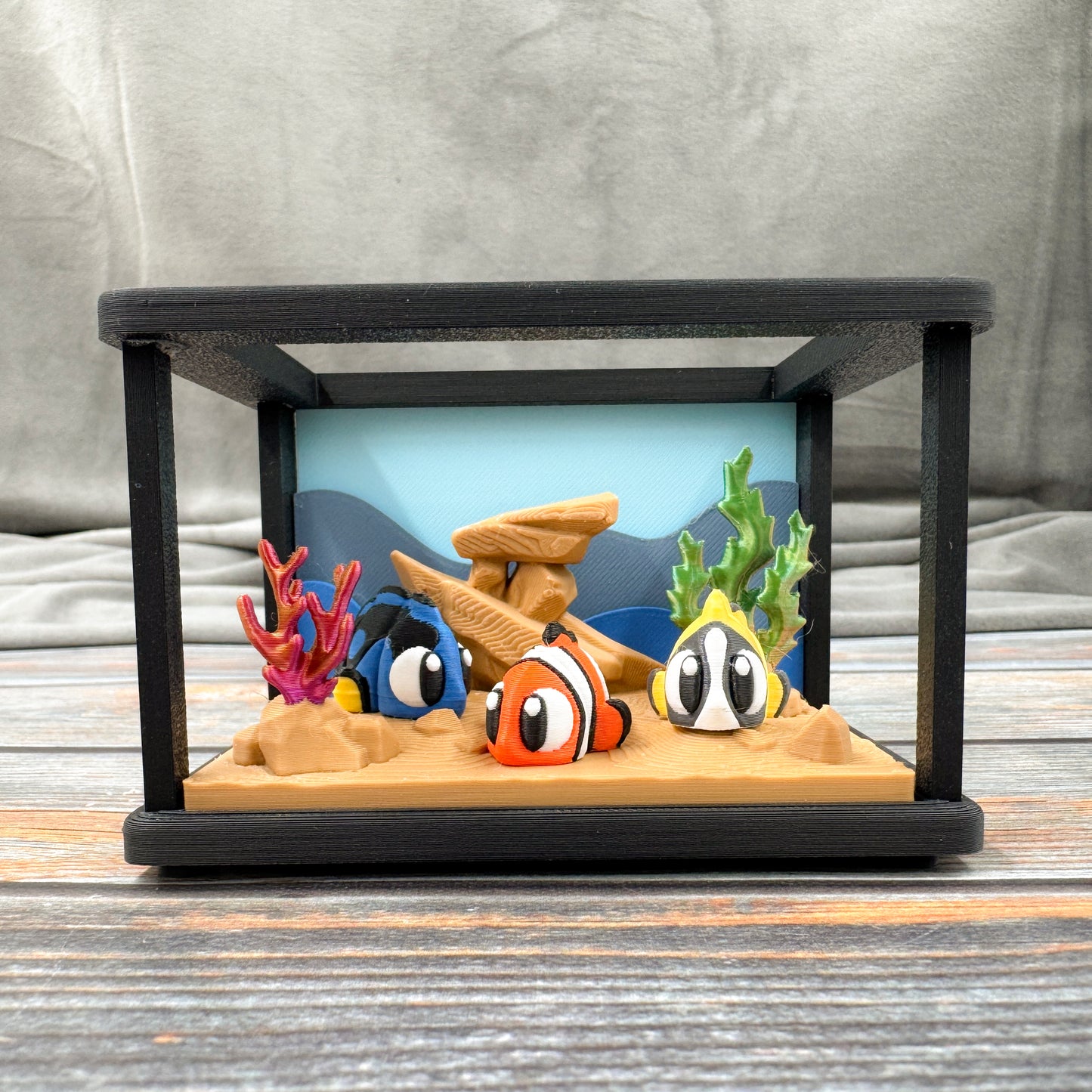 Fish Tank + 3 Fish 3D Printed Fidget Figure Diorama Set