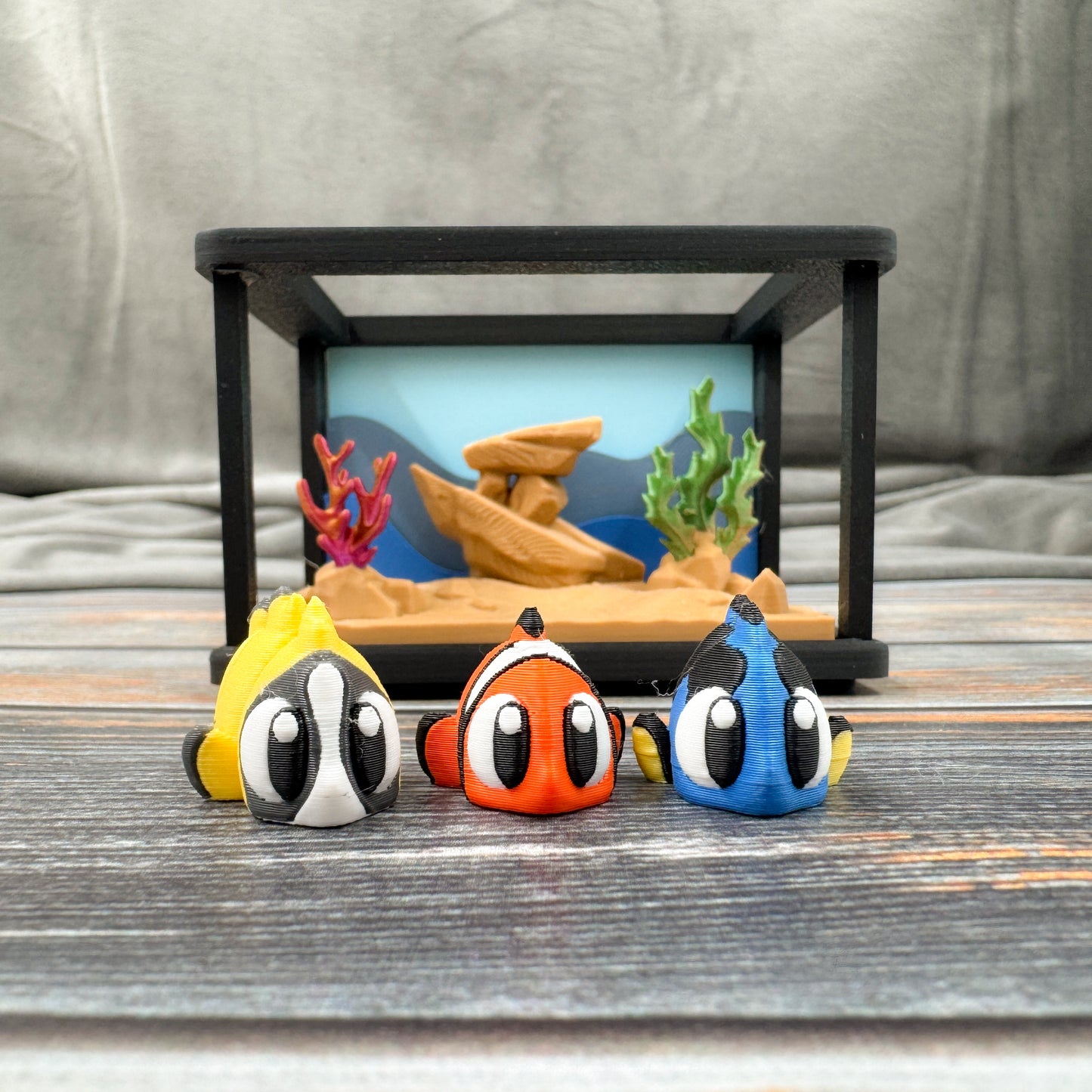 Fish Tank + 3 Fish 3D Printed Fidget Figure Diorama Set