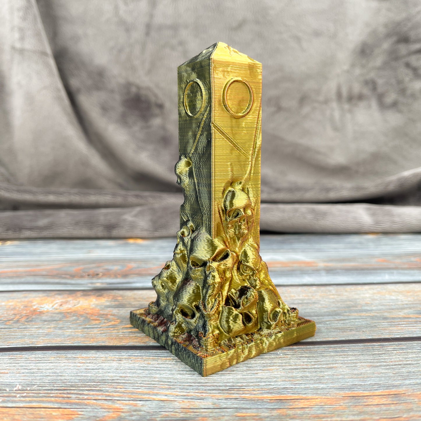 Skull Obelisk