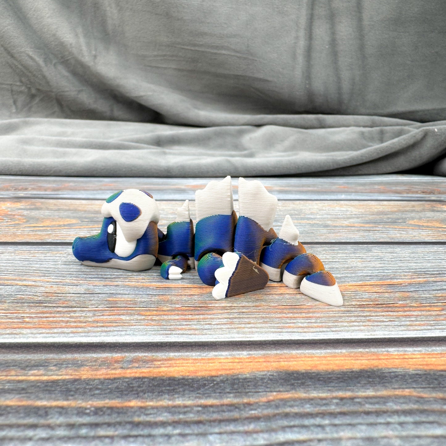 Spinosaurus in Eggshell Articulated 3D Printed Fidget Figure